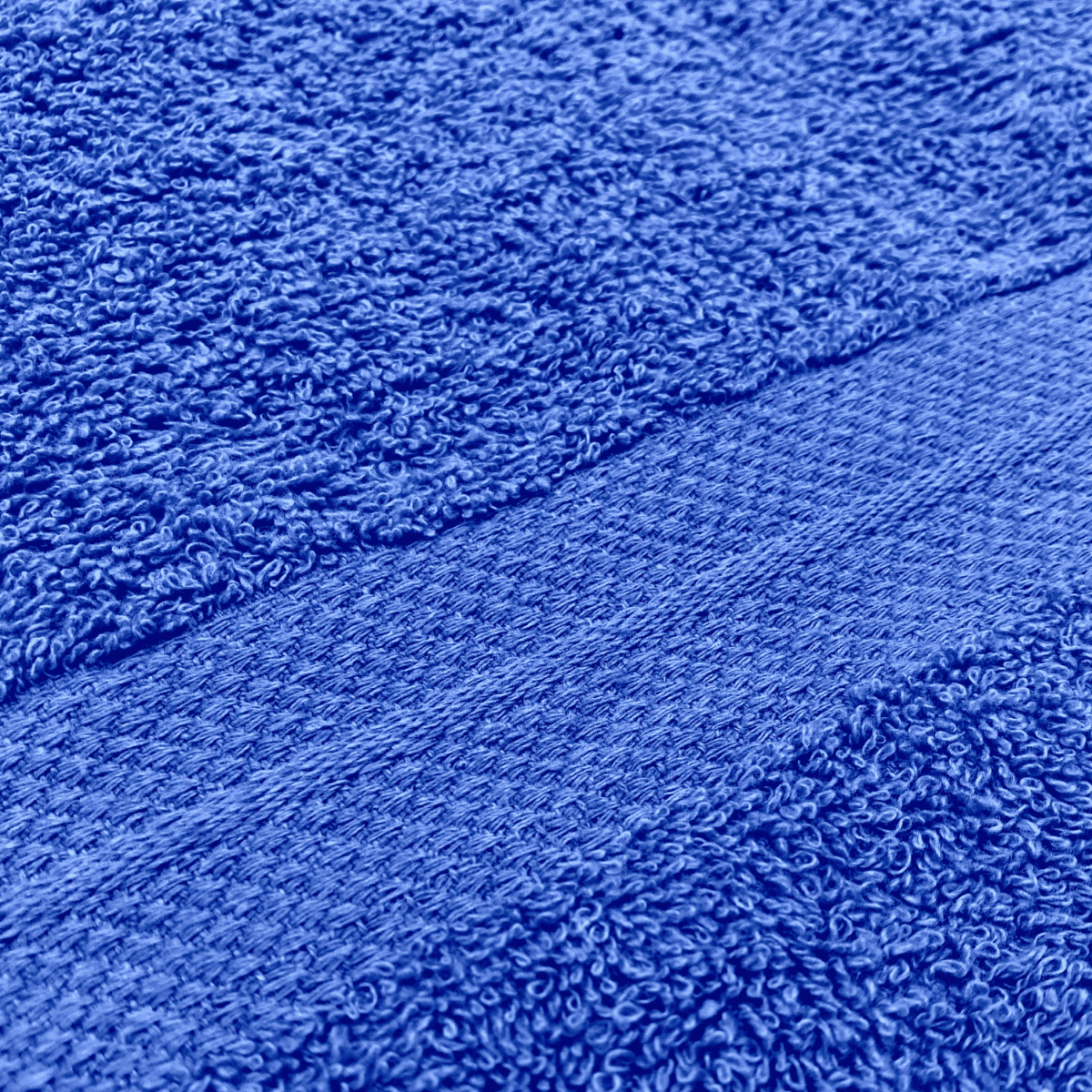 Dettaglio-Telo-da-bagno-blu-spugna-puro-cotone-100x150cm-tinta-unita-made-in-italy