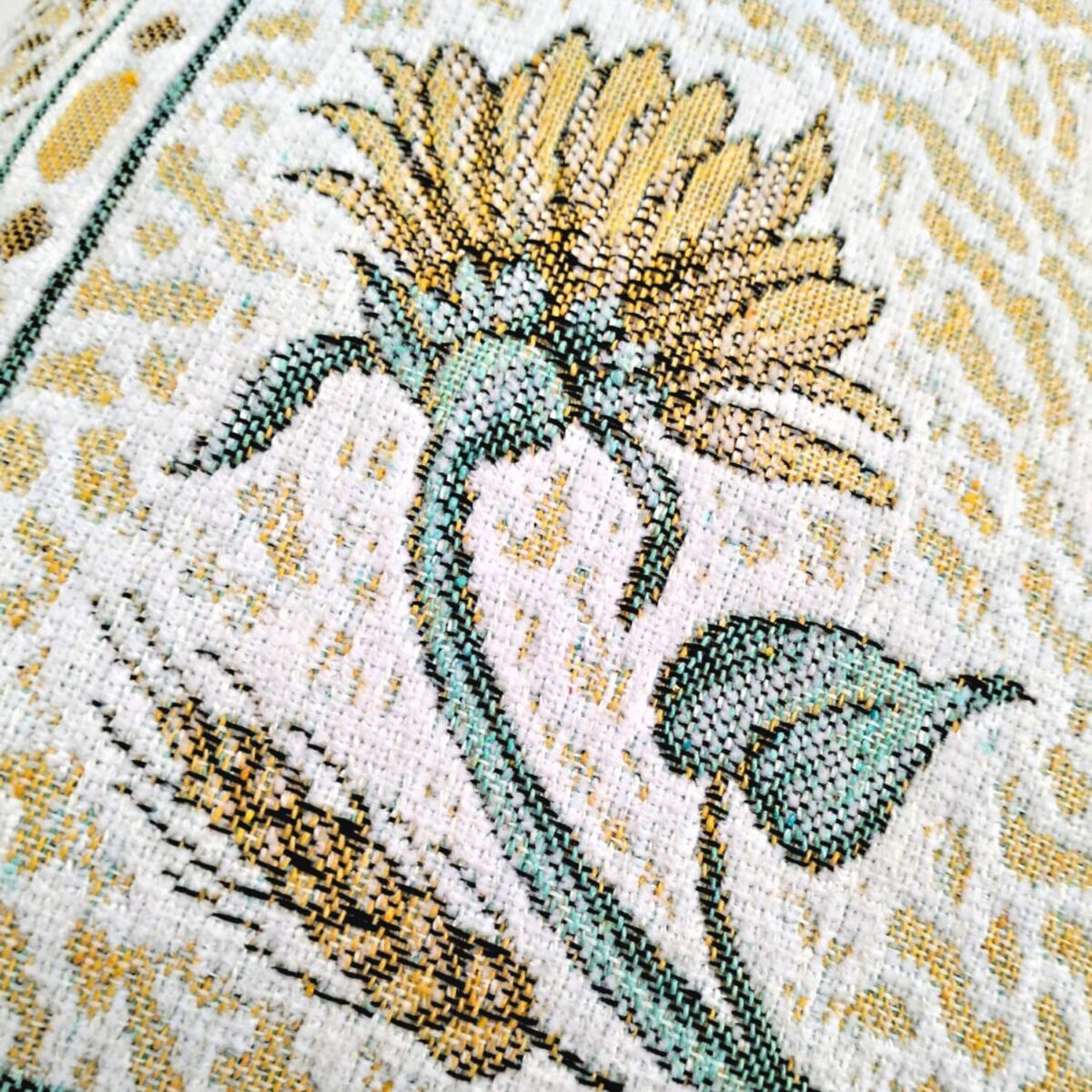 fodera-arredo-girasole-giallo-gobelin-jacquard-50-x-50-made-in-italy-dettaglio
