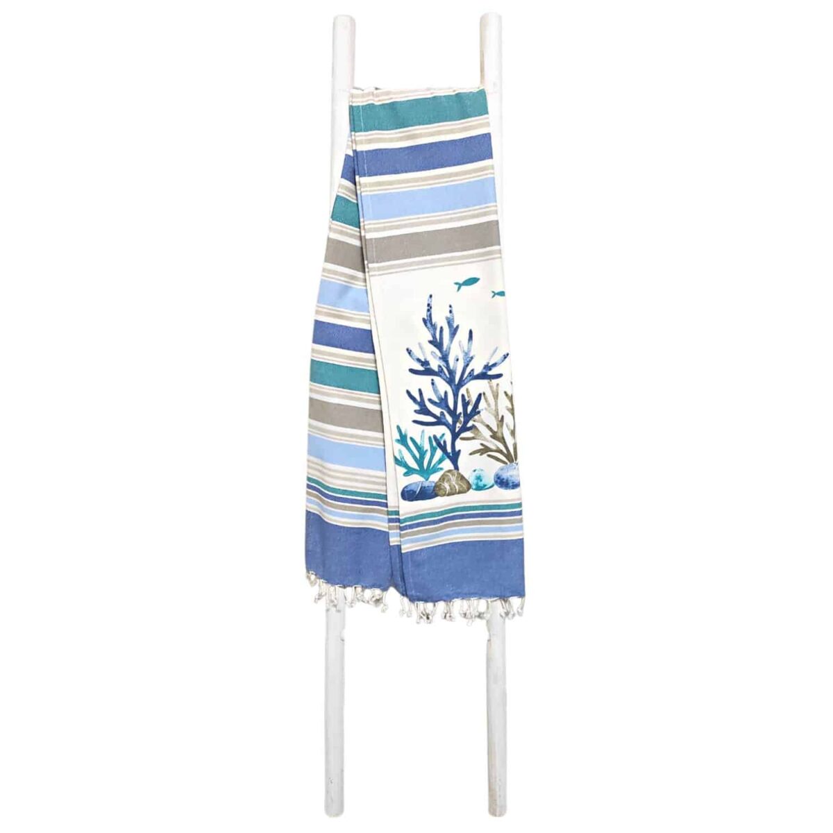 telo-mare-fouta-coralli-colorati-frange-100-cotone-artigianale-piegato-scala