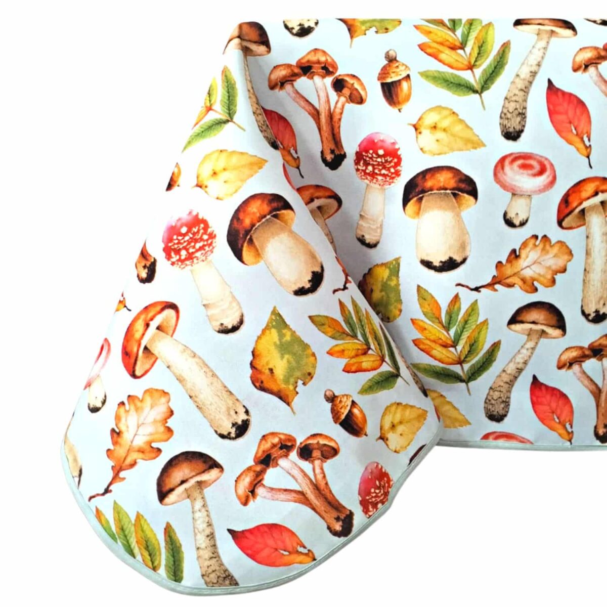 funghi-tovaglia-antimacchia-idrorepellente-multicolore-cucina-azzurro-marrone-verde-autunnale-angolo