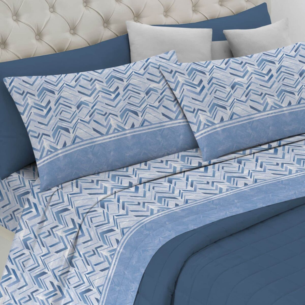 zeno-azzurro-completo-lenzuola-smile-made-in-italy-puro-cotone-bianco-blu-geometrico-moderno-singolo-matrimoniale-piazza-e-mezza