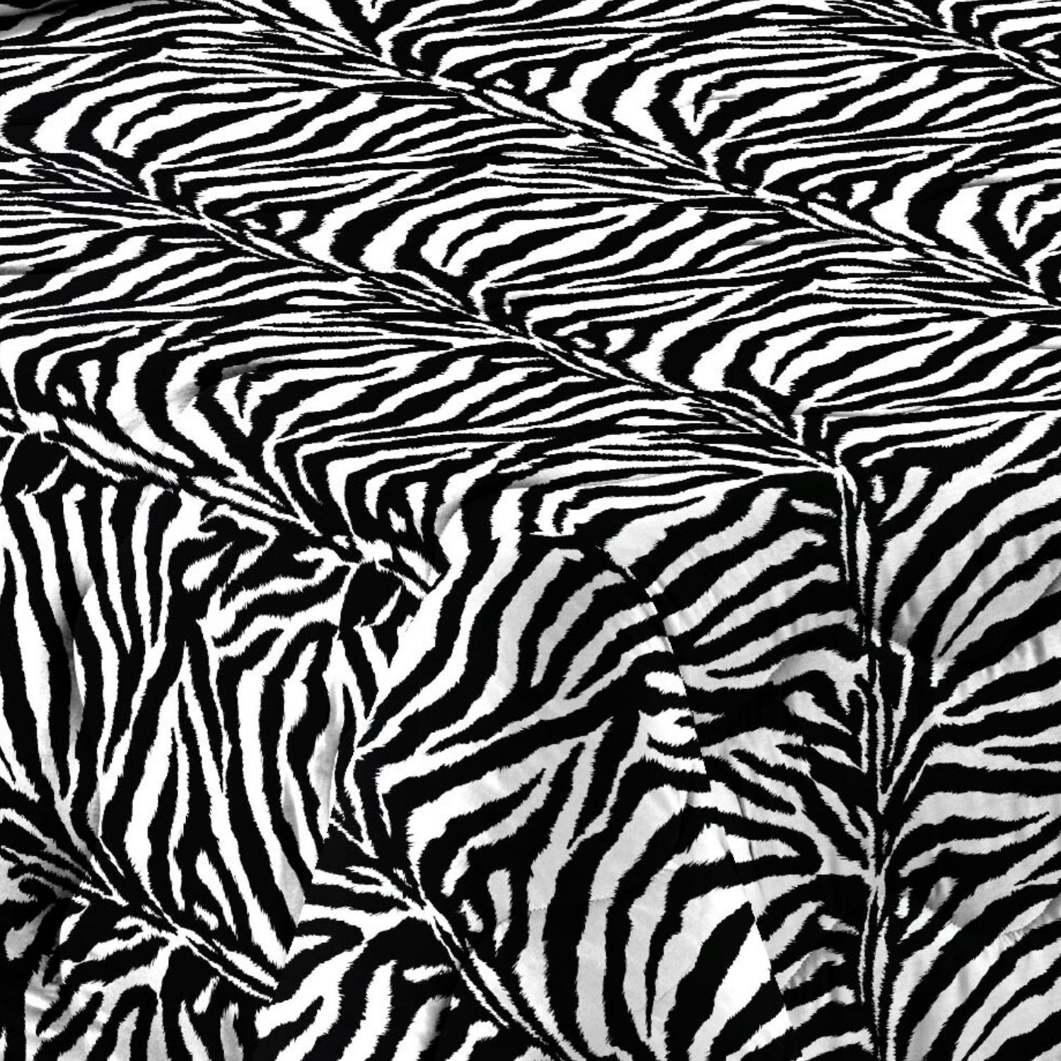 zebrato-trapunta-piumone-microfibra-made-in-italy-fantasia-animalier-bianco-nero-dettaglio