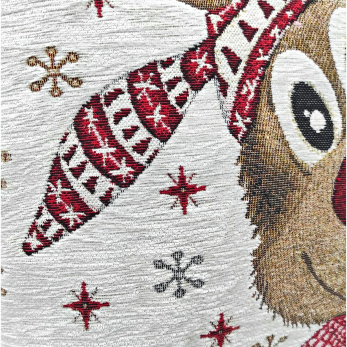 cuscino-arredo-ciniglia-renna-rudolph-40-x-40-natalizio-rosso-imbottito-dettaglio-zoom